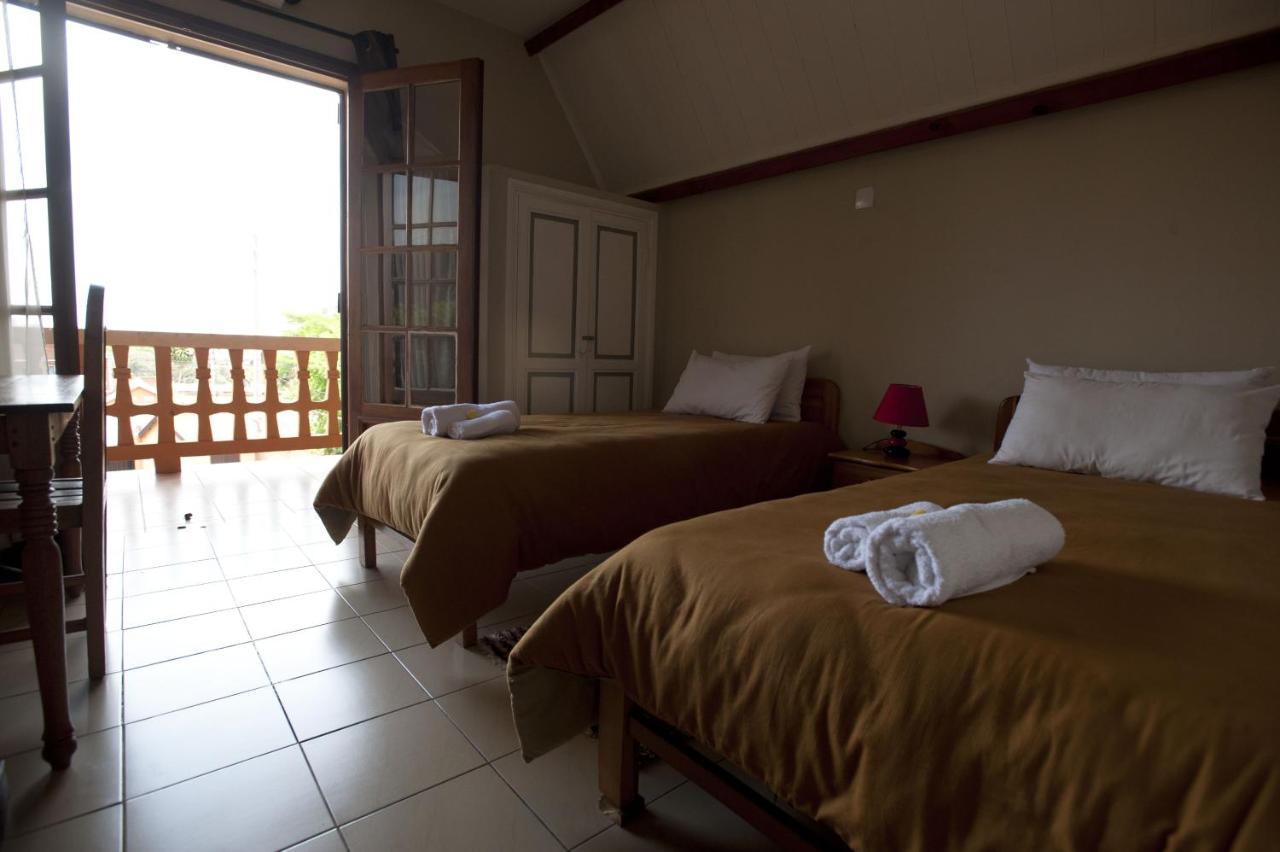 Hotel Green Palace Ivato  Esterno foto